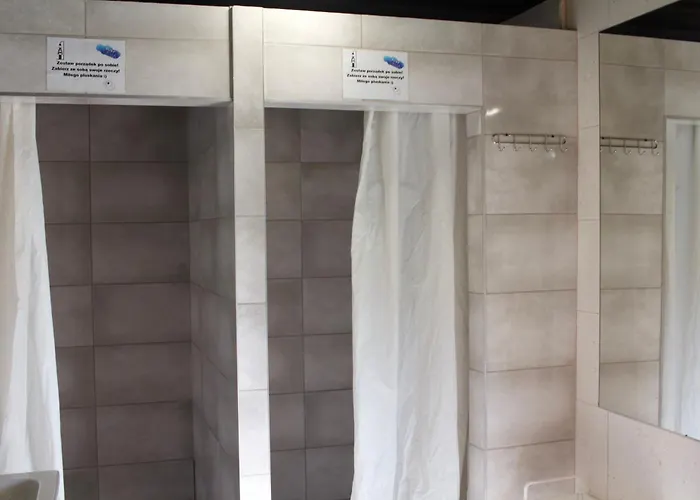 Przyczepa Surfzen مكان تخييم ياستارنيا